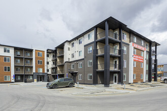 Riverview Pointe in Cochrane, AB - Building Photo - Building Photo