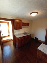 898 1st St NE in Massillon, OH - Building Photo - Building Photo