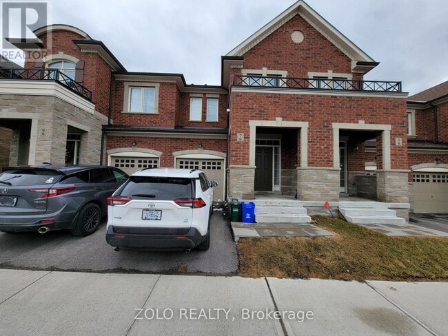 property at 7 Thornapple Ln