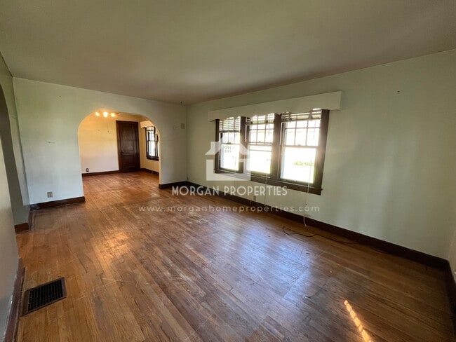 129 Ringwood Way in Anderson, IN - Building Photo - Building Photo