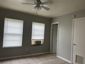 1014 French St in Killeen, TX - Building Photo - Building Photo