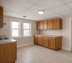 28 Prospect St in Brockton, MA - Building Photo - Building Photo