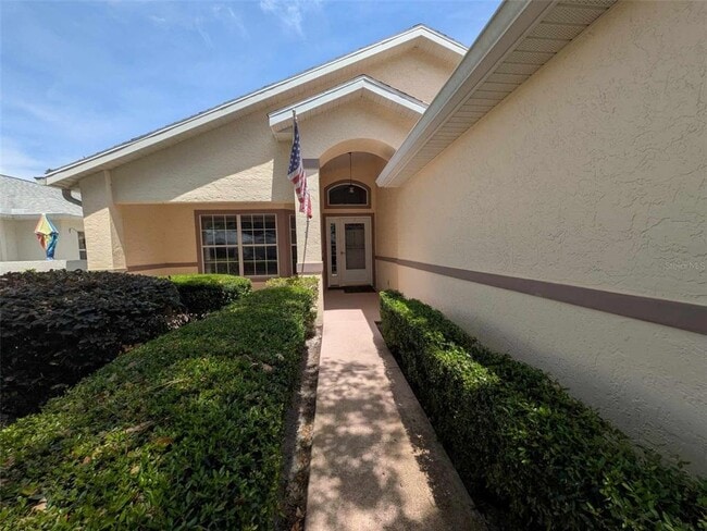 9513 SW 92nd Place Rd in Ocala, FL - Building Photo - Building Photo