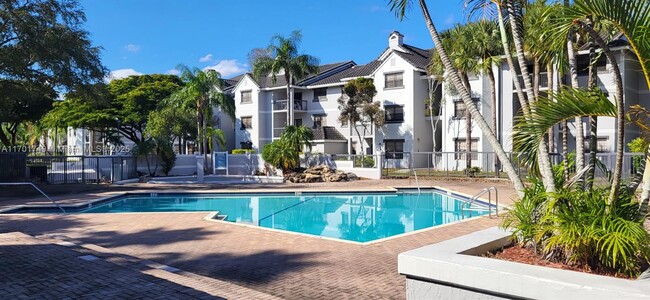 11295 W Atlantic Blvd in Coral Springs, FL - Building Photo - Building Photo