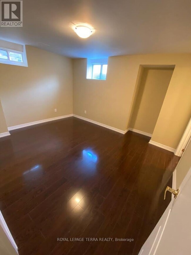 property at 54 Andretti Cres