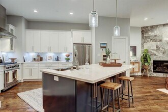 1319 Isabella St in Houston, TX - Building Photo - Building Photo