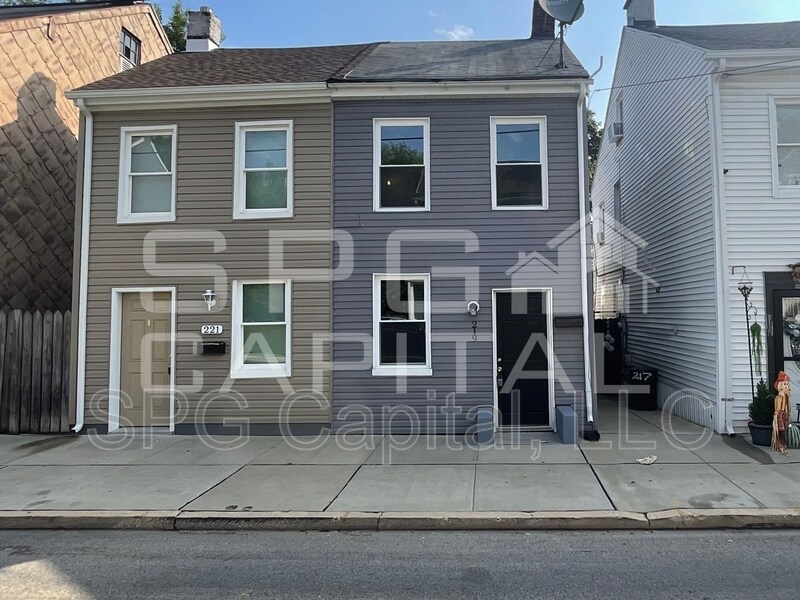 219 N Pine St in York, PA - Foto de edificio