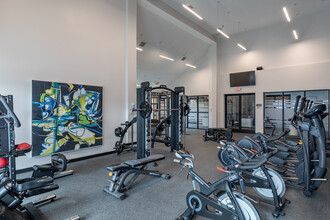 West End Flats in Carrboro, NC - Building Photo - Interior Photo