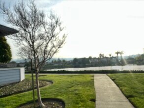 2017 Vista del Mar in San Mateo, CA - Foto de edificio - Building Photo