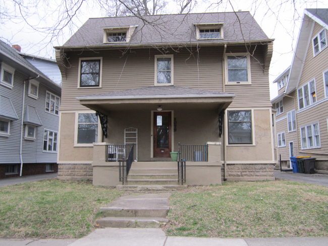 property at 1079 Park Ave