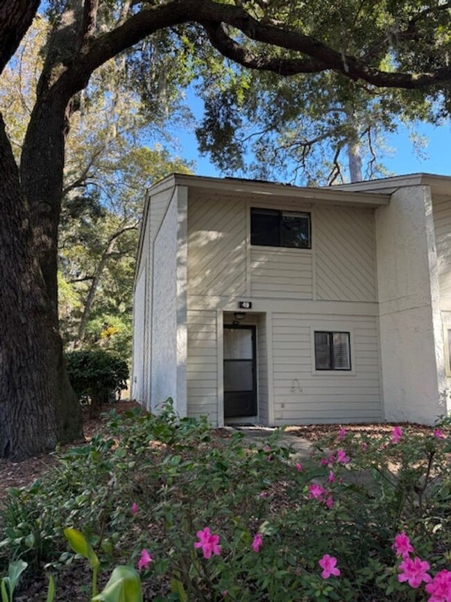 property at 96 Mathews Dr