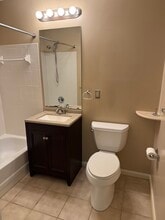 14201 Woolen Oak Ct in Aspen Hill, MD - Building Photo - Building Photo