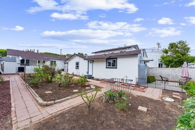 property at 12502 Dorland St