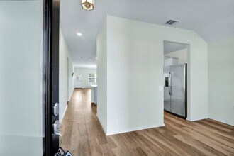 6854 Hibiscus Falls in San Antonio, TX - Building Photo - Building Photo