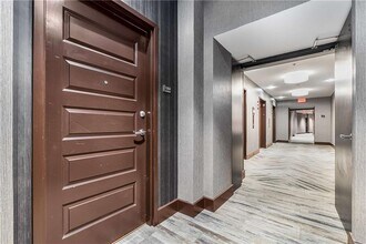 1080 Peachtree St NE in Atlanta, GA - Building Photo - Building Photo