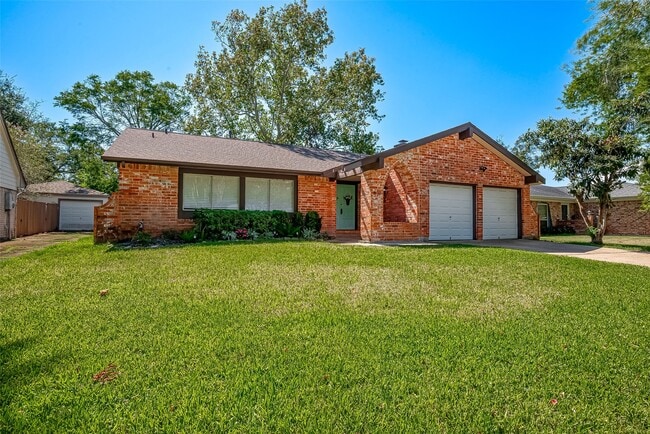 property at 810 Richvale Ln