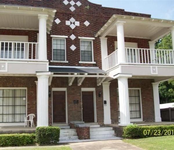 961-962 Old Shell Rd in Mobile, AL - Building Photo