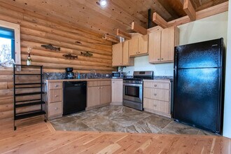 477 Granite Basin Loop in Tetonia, ID - Building Photo - Building Photo