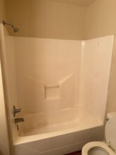 1704 Rock Hollow Loop in Bryan, TX - Building Photo - Building Photo