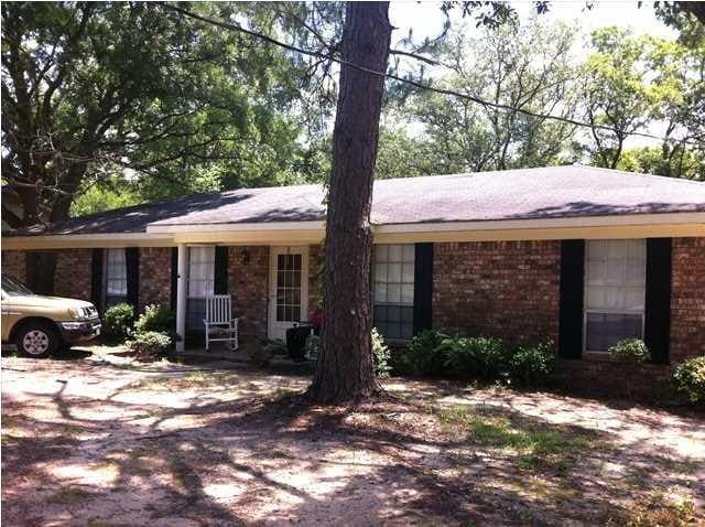 property at 1250 Baylor Dr