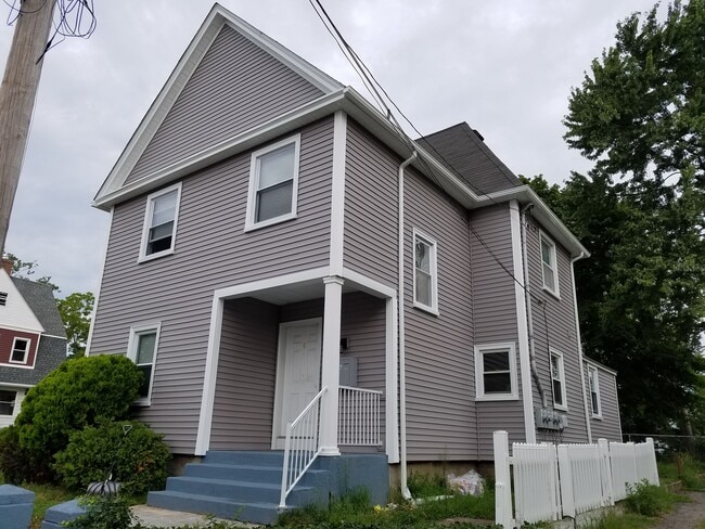 113 Maple Ave, Unit 2