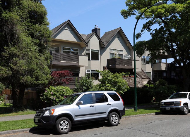 La Mirada in Vancouver, BC - Building Photo - Primary Photo