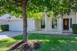 3916 Rolling Canyon Trail in Round Rock, TX - Building Photo - Building Photo