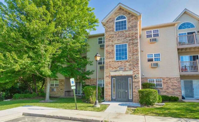 property at 1584 Crystal Rock Ct