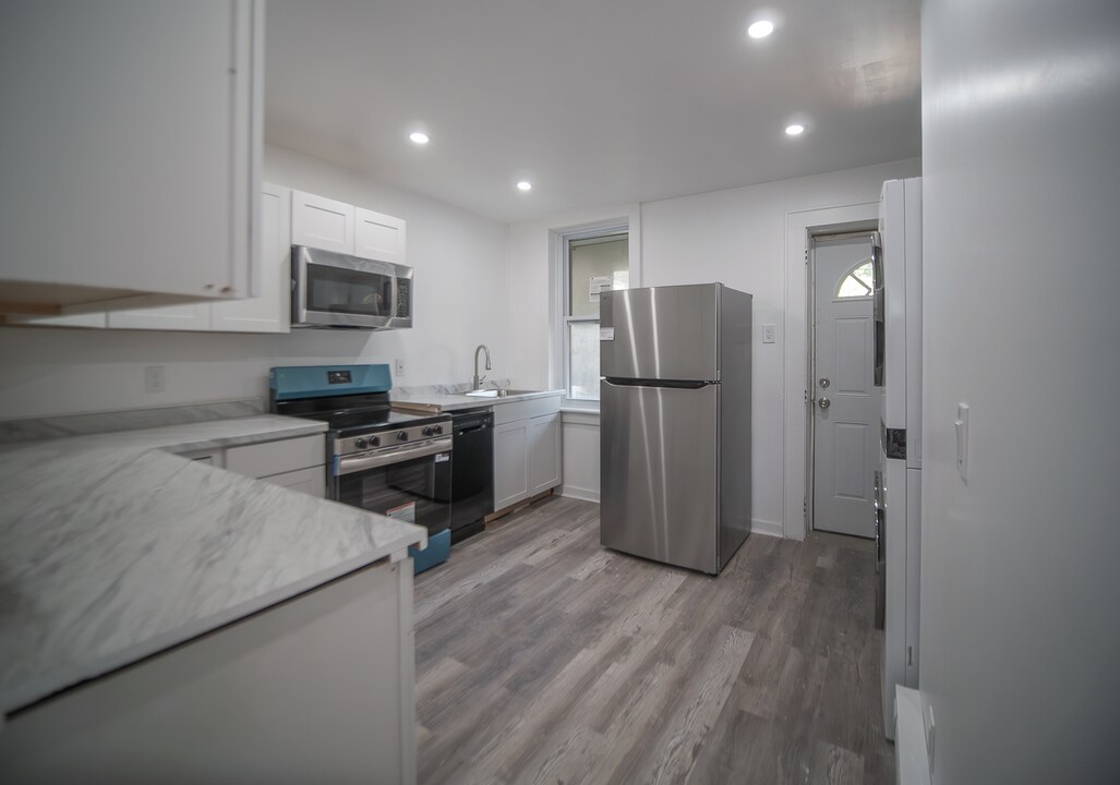 1260 5th Ave in Troy, NY - Building Photo