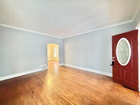 426 S Jackson St in Janesville, WI - Building Photo