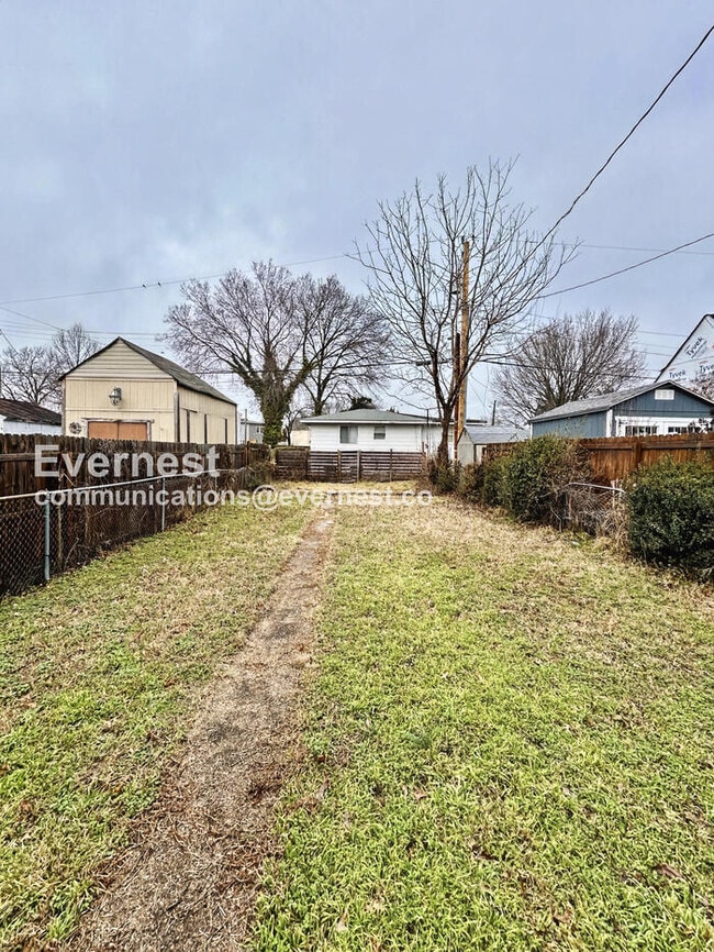 1304 Oakwood Ave in Richmond, VA - Building Photo - Building Photo