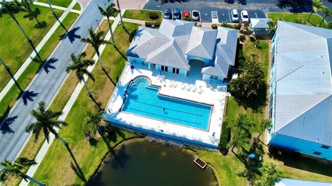 5760 Sabal Trace Dr in North Port, FL - Building Photo - Building Photo