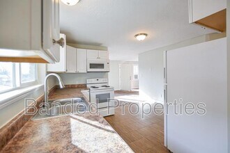 2965 S 500 E in South Salt Lake, UT - Building Photo - Building Photo