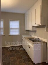 10 Baldwin St in Greenville, SC - Building Photo - Building Photo