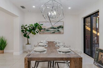 14517 SW 98th Terrace in Miami, FL - Building Photo - Building Photo