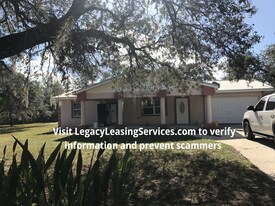 2854 Laurel Ave in Lake Wales, FL - Building Photo