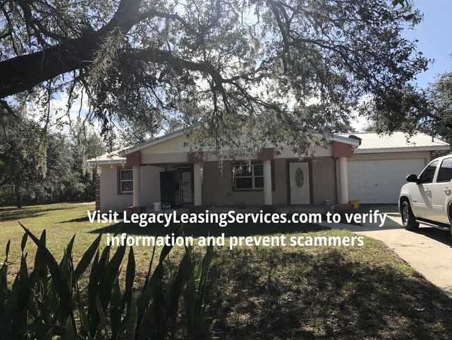 property at 2854 Laurel Ave