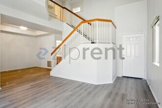 13043 Vía Antibes in Riverside, CA - Building Photo - Building Photo