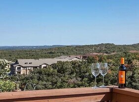 206 Sunrise Ridge Cove in Lakeway, TX - Building Photo