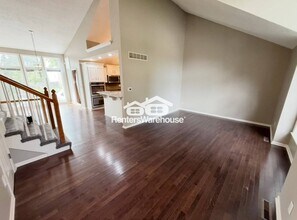 13310 Crystal Ave in Grandview, MO - Building Photo - Building Photo