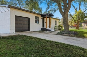 5345 Hensley Dr in Fort Worth, TX - Building Photo - Building Photo