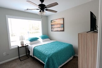 210 Brittany Pointe Ln in Athens, GA - Building Photo - Building Photo