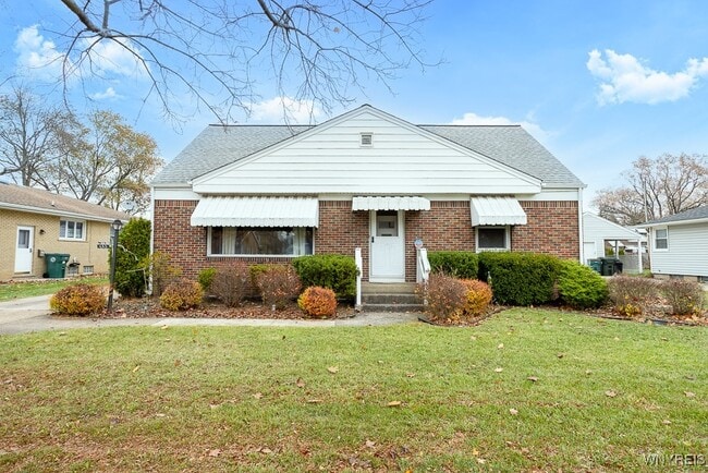 685 Barrally St in North Tonawanda, NY - Building Photo - Building Photo