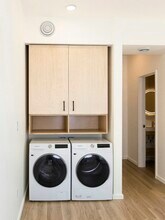 1614 6th Ave-Unit -207 in Tacoma, WA - Building Photo - Building Photo