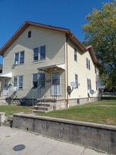 3038 E Lynn St in Anderson, IN - Building Photo - Building Photo