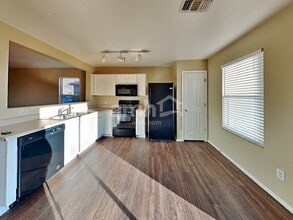 6769 S Aquiline Dr in Tucson, AZ - Building Photo - Building Photo