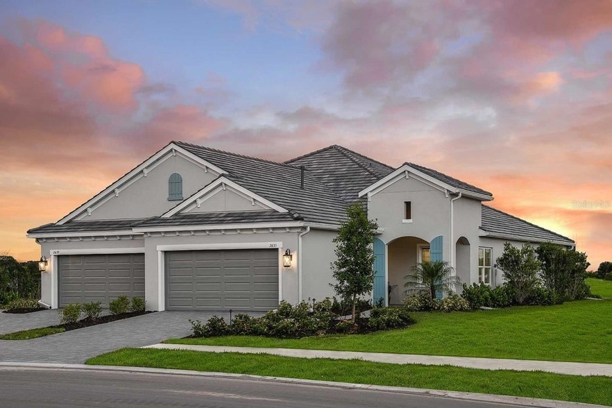 2531 Beachcomber Inlt Lp in Lakewood Ranch, FL - Building Photo