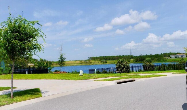 1106 Fig St in Tavares, FL - Building Photo - Building Photo