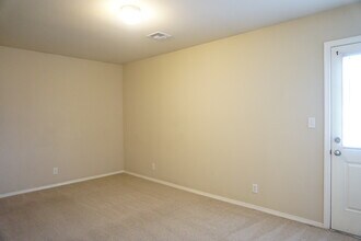 3510-3510 E Gillette St in Broken Arrow, OK - Building Photo - Building Photo