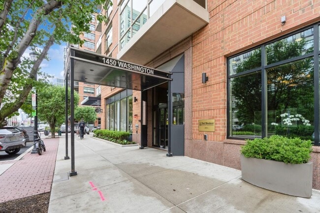 property at 1450 Washington St